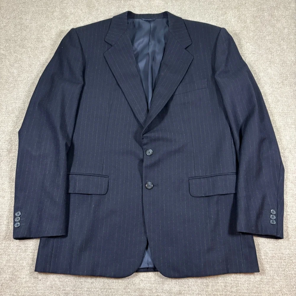 Burberrys Navy Pinstriped Wool Cashmere Blazer Men's Size EU 52R‎ / US 42R